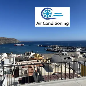 Edificio Gloria , Los Cristianos (Tenerife) España